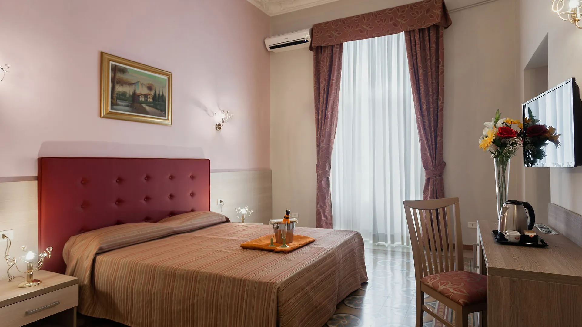*** Maison d'hôtes Hotel Domus Napoleone à Rome Italie