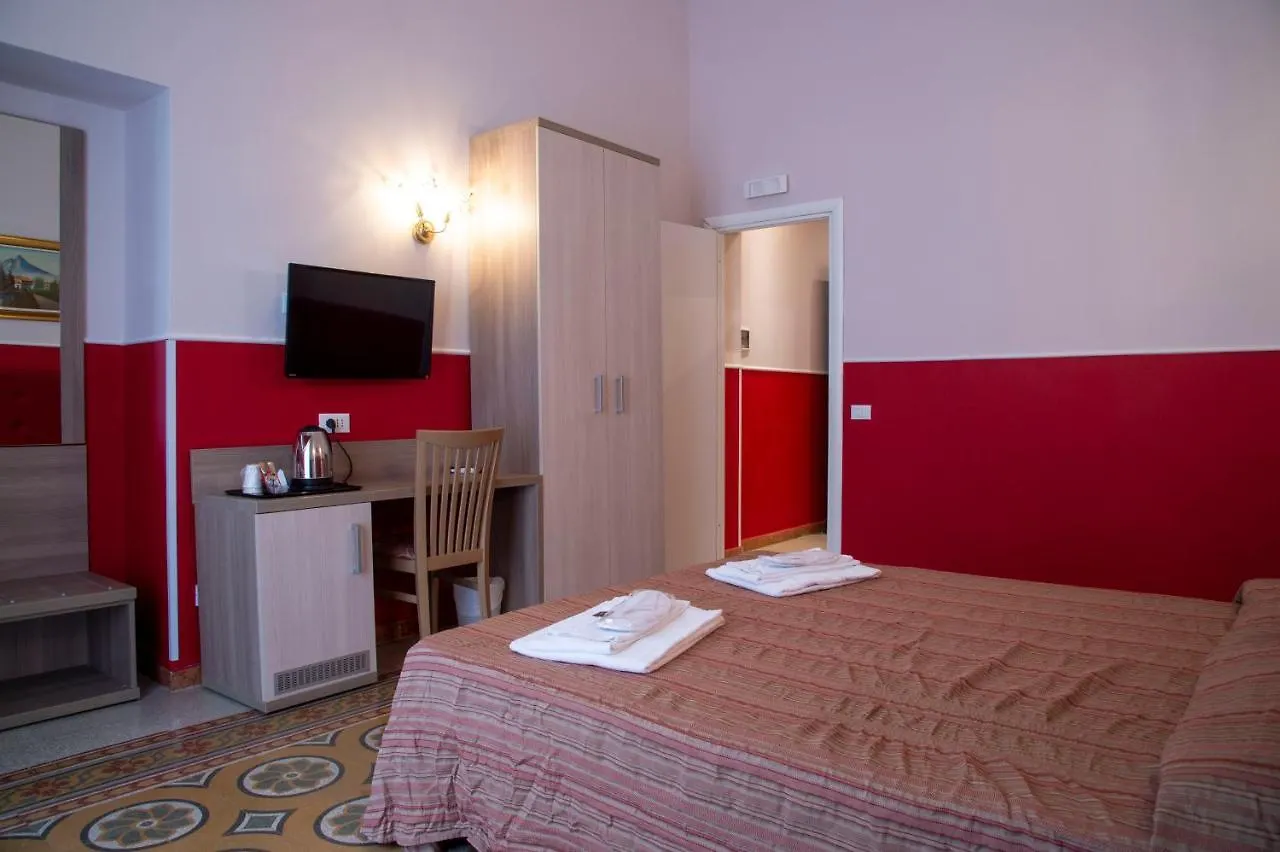 Hotel Domus Napoleone Roma Italia